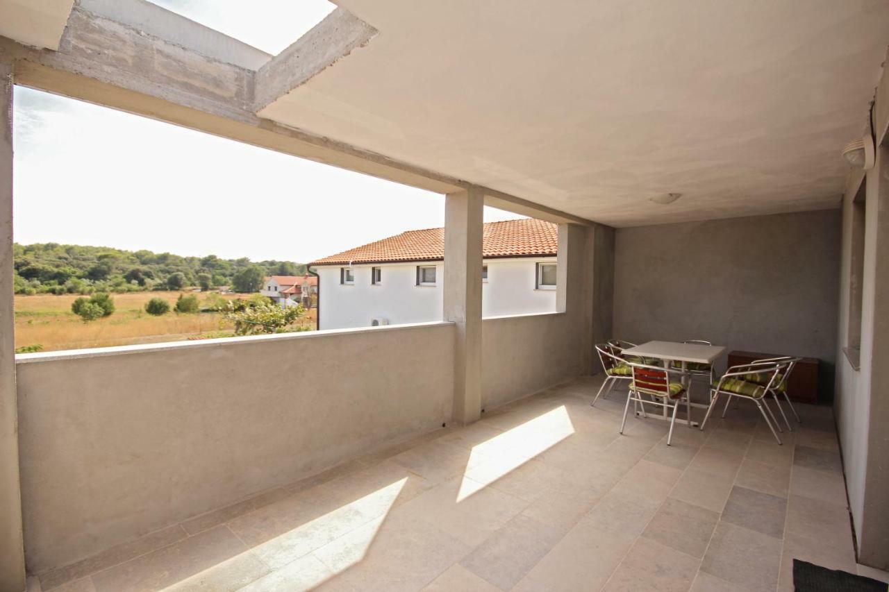 Apartmani Bradaric Pula Exterior foto